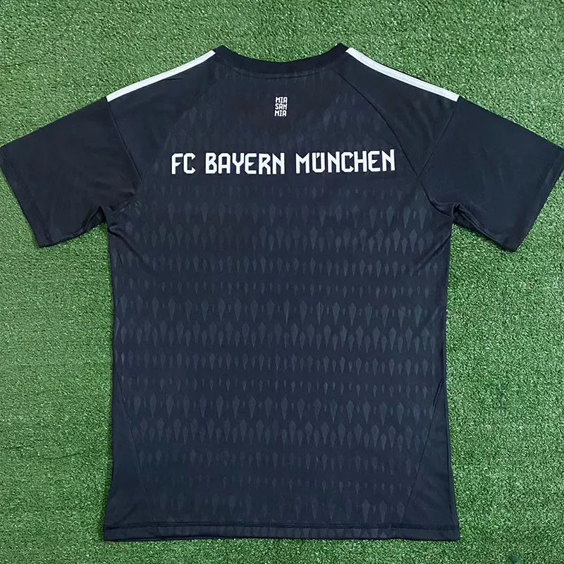 BYM Munich maillot foot 2023 2024